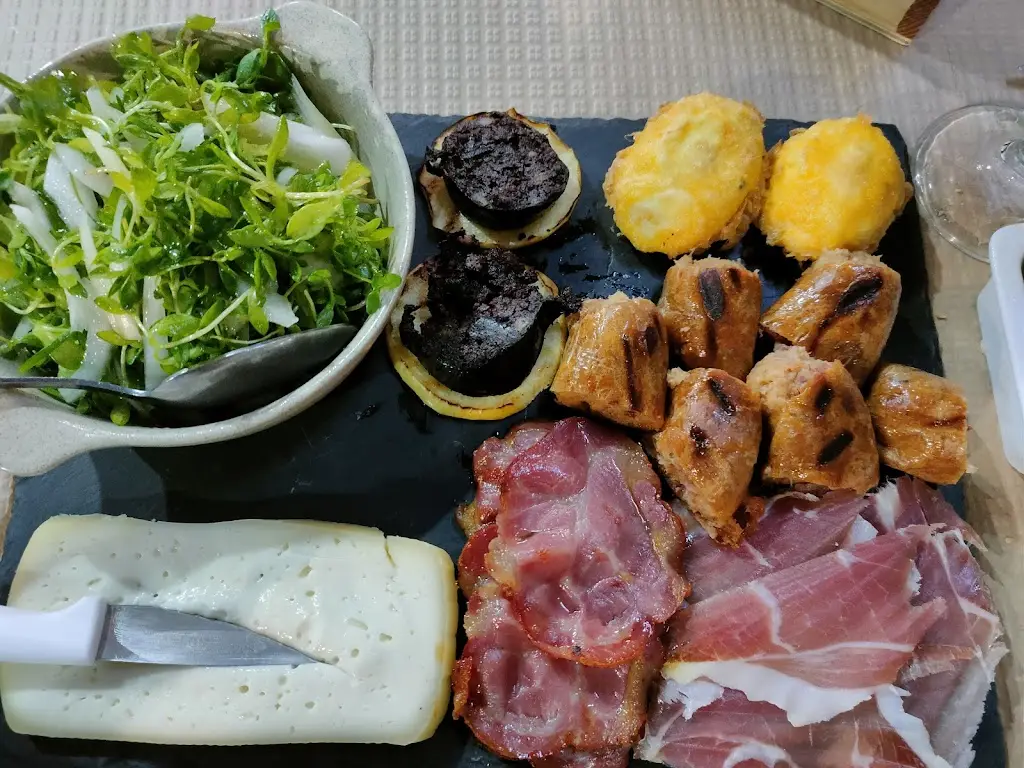 Retiro do Castiço_Terrenho_slider_image_2