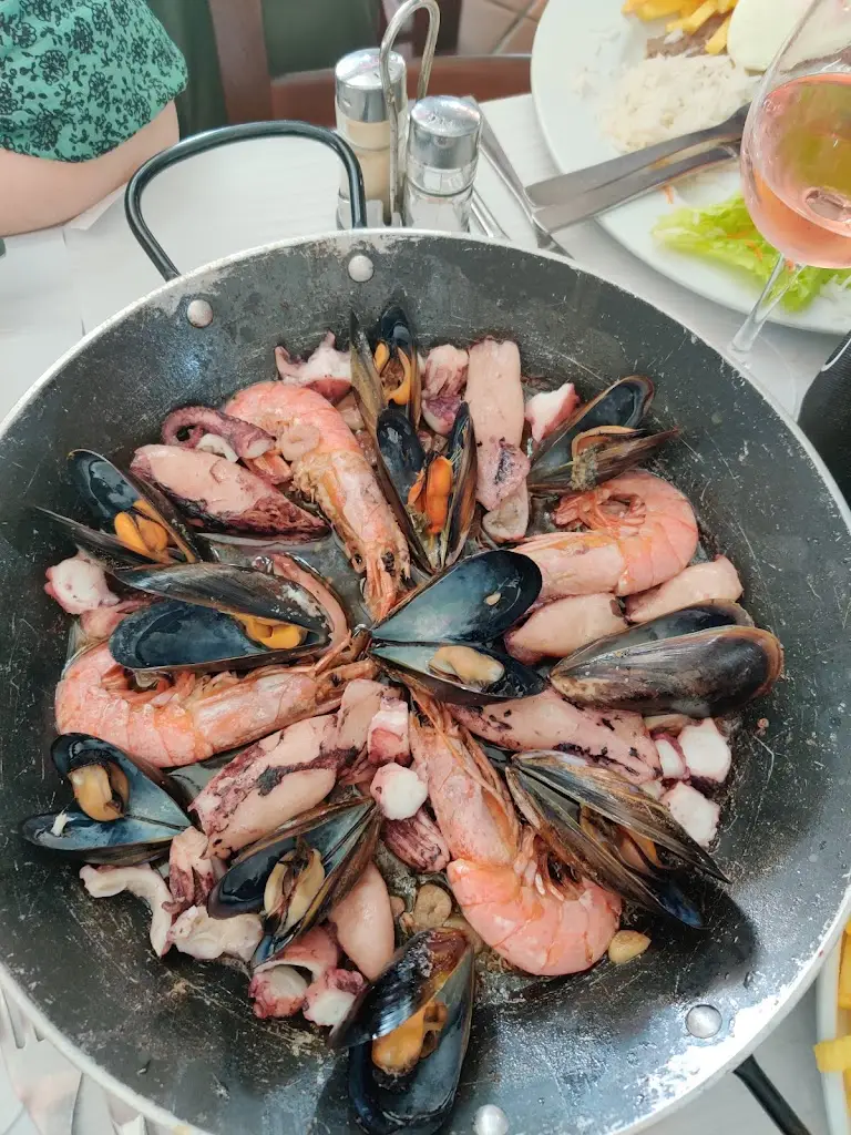 Menu_A Lareira Restaurante Wine Bar_São Pedro da Cadeira_immagine_9