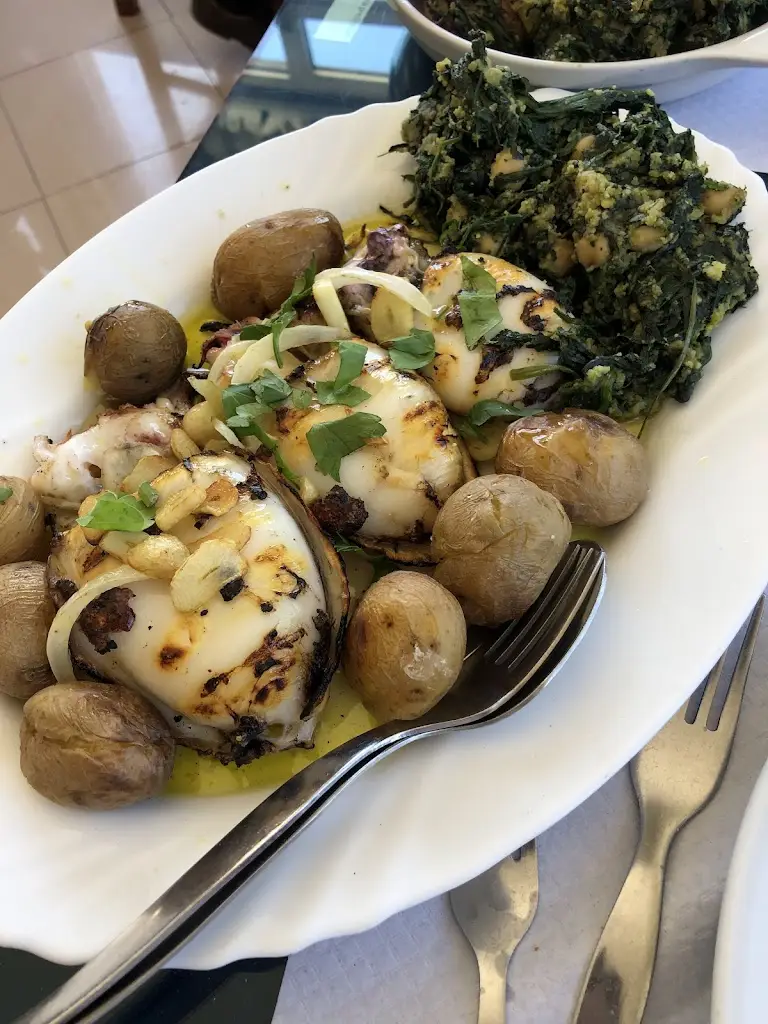 Curtis Senior_Ponto Final_São Pedro da Cadeira_recensione