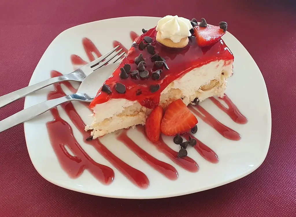 Madalena Siragusa_Ponto Final_São Pedro da Cadeira_recensione