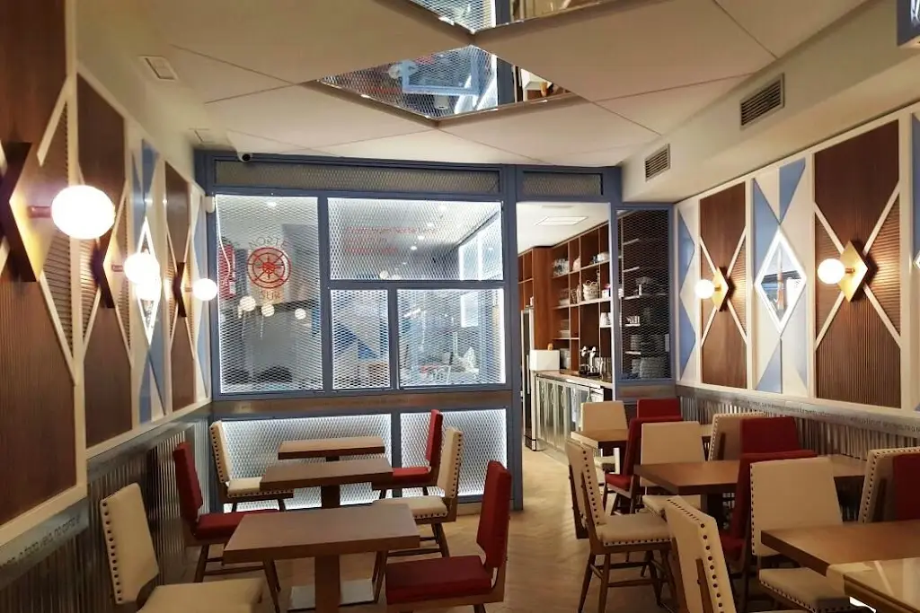 MARMOTTOBar_São Pedro da Cadeira_slider_image_1