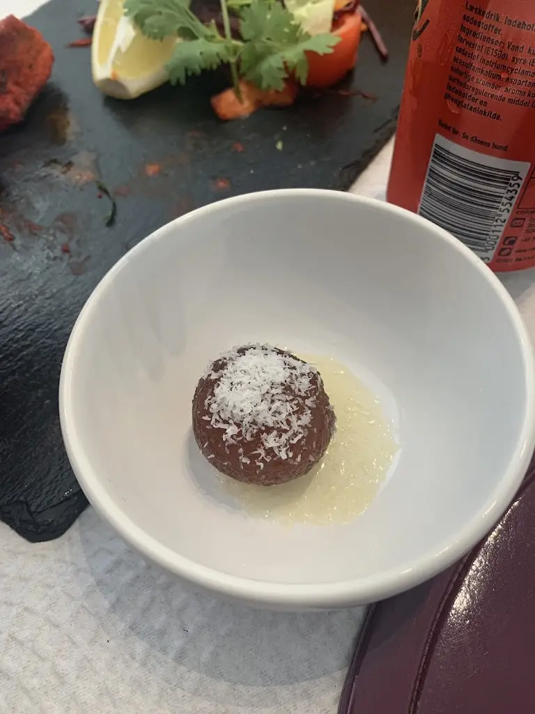 Beatriz Ferreira_Bukhara Indian Restaurant_São Domingos de Rana_Bewertung