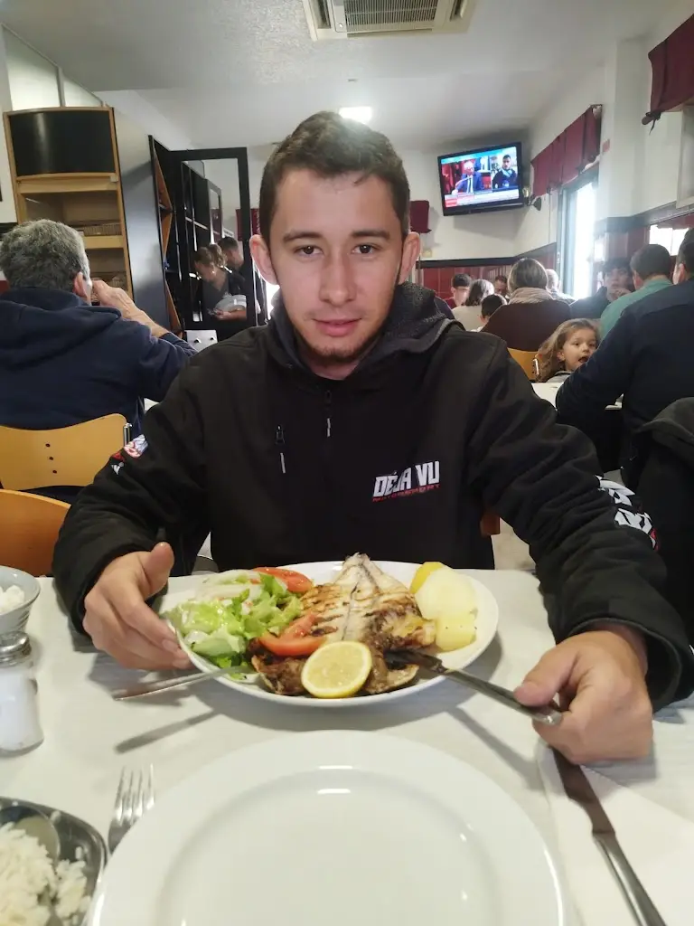 Pedro Henrique_Colina do Sol_São Domingos de Rana_review