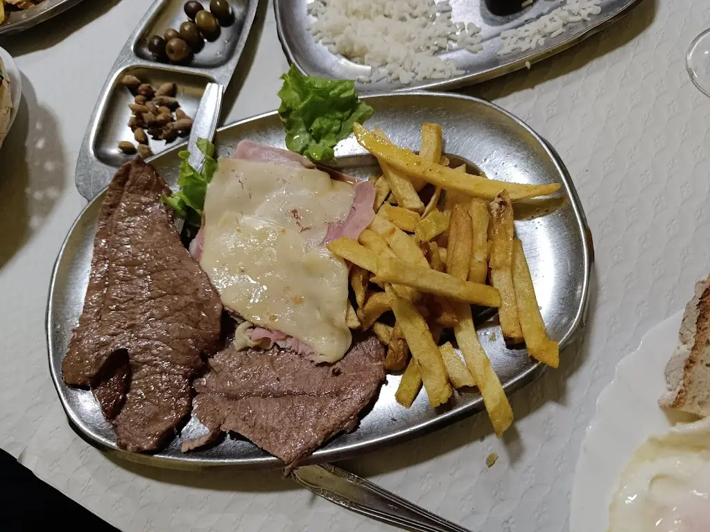 Valdemar Jose Goncalves_O Cantinho do Céu_São Domingos de Rana_recensione