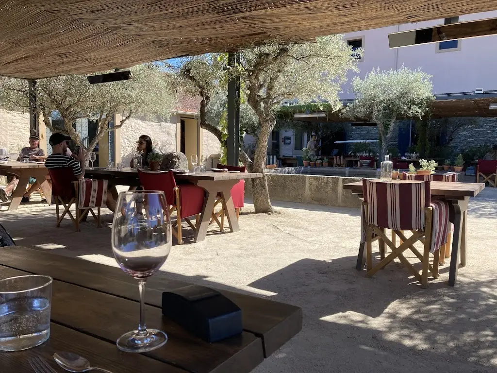 Seixo by Vasco Coelho Santos_Vale do Seixo_slider_image_3