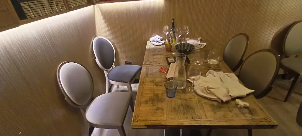 O Madeirense_Sequeiros_slider_image_3