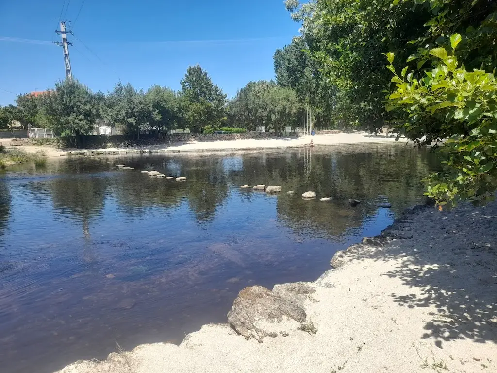 Karen M_Praia Fluvial Vale do Mondego_Vila Cortês do Mondego_recensione