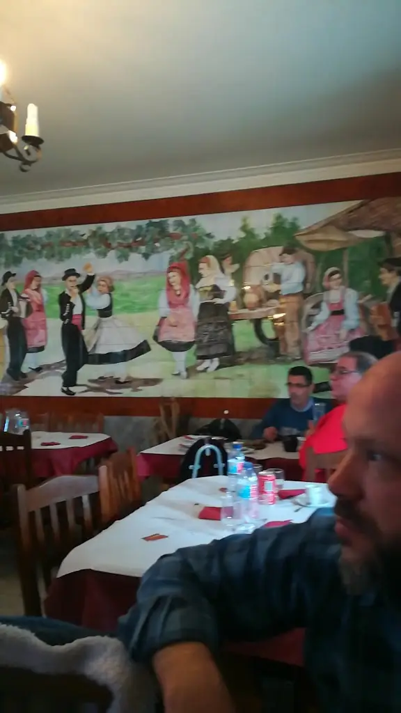 Retiro do Minhoto_Unhos_slider_image_2