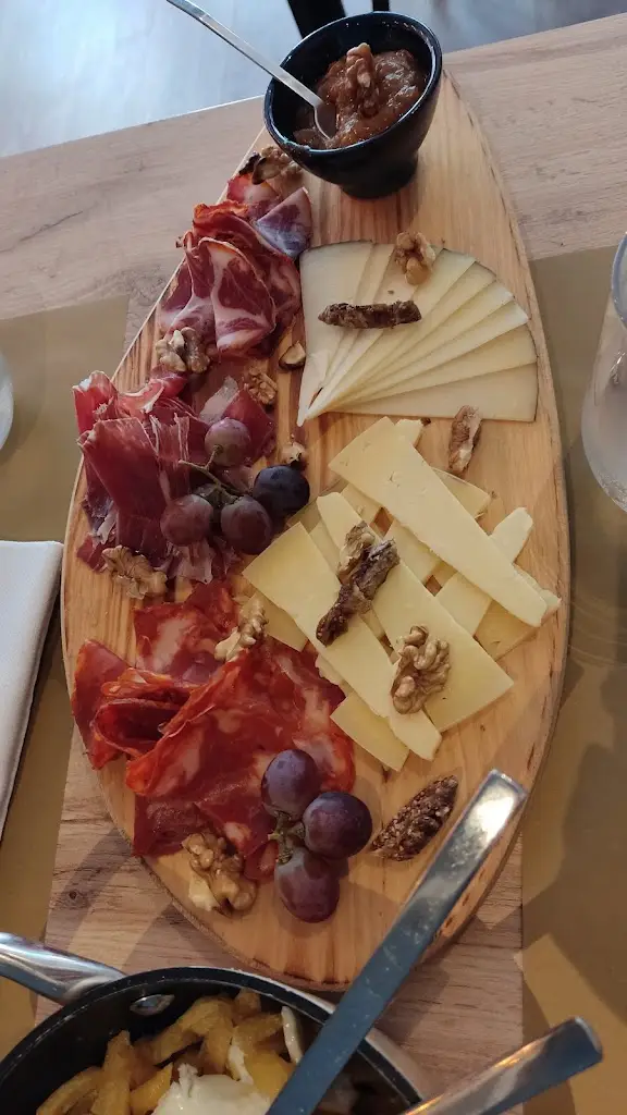 Menu_Casta Wine Bar & Restaurant_Espinho_image_3