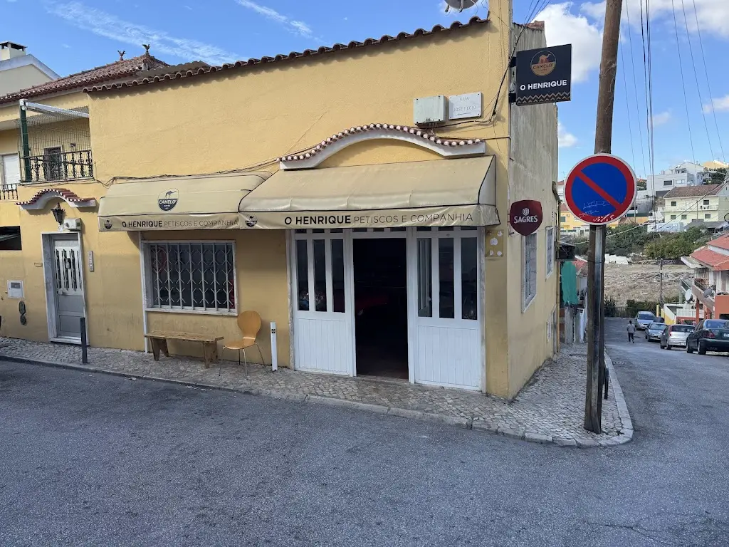 O Henrique Petiscos & Companhia_Unhos_slider_image_1