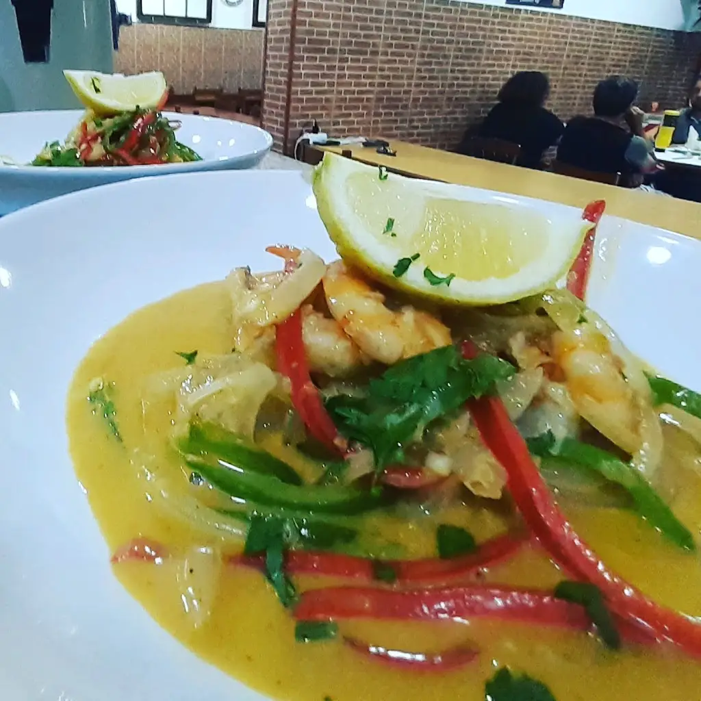 As Raparigas ristorante a Unhos