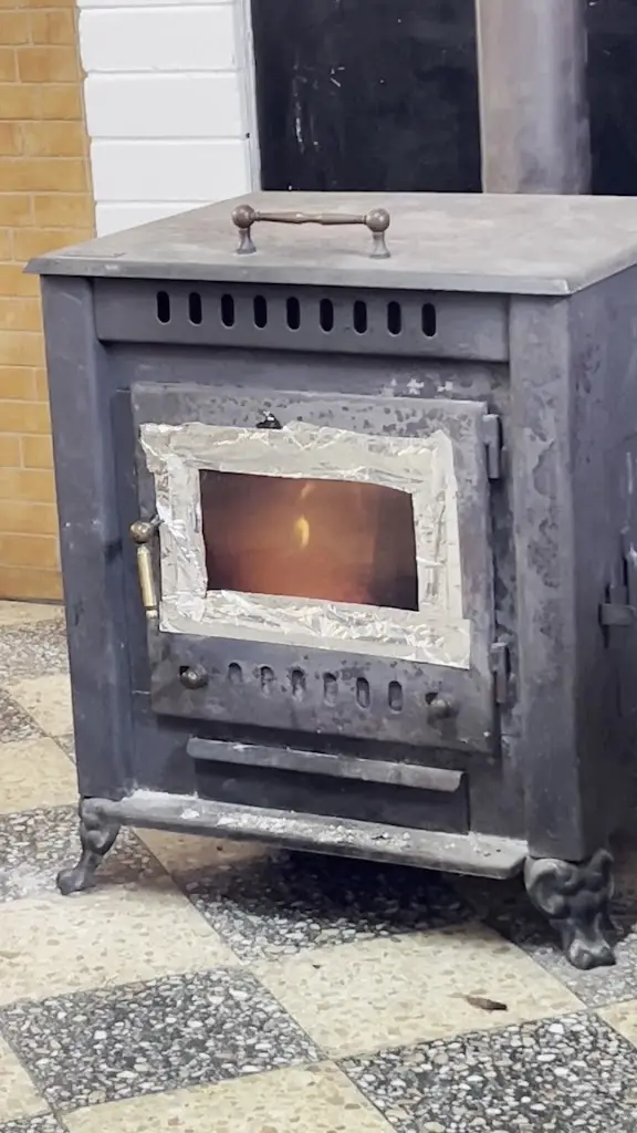 Hélder Maurício_Bar Alentejano_Vila Fernando_reseña