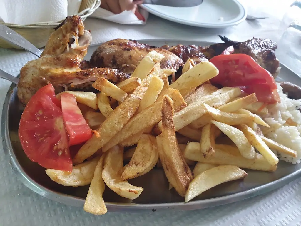 Menu_Tomás & Filhos Lda._Vila Franca do Deão_imagen_2