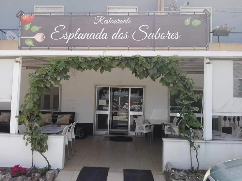 Café Restaurante Esplanada Dos Sabores ristorante a Vila Franca do Rosário