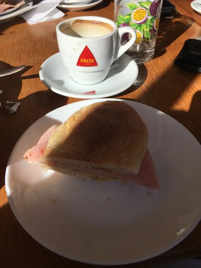 Menu_Café Caravela_Vila Verde dos Francos_immagine_3