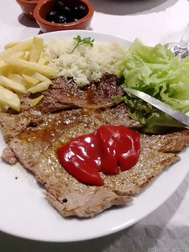 Christiane Silva_Snack Bar Agridoce_Vilar de Amargo_recensione