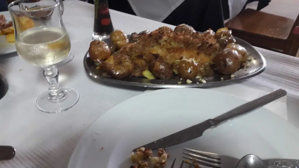 Michael A da Cunha_Restaurante O Salvador_Vila Boa_recensione