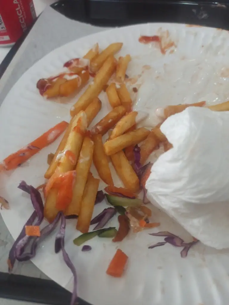 UNNI RAJ_Love kebab_Alvaiázere_reseña