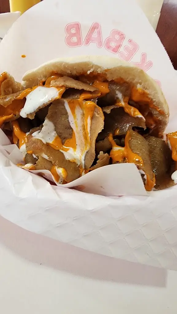 서현준_Love kebab_Alvaiázere_reseña