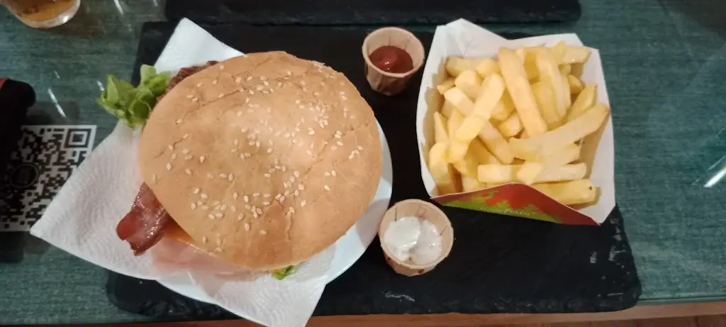 Gideon Schneider_Café Ferrador_Alvaiázere_recensione