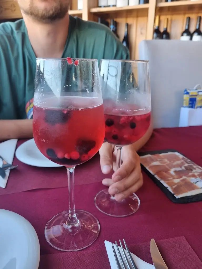 Ivona_Tasca da Tinouca_Batalha_recensione