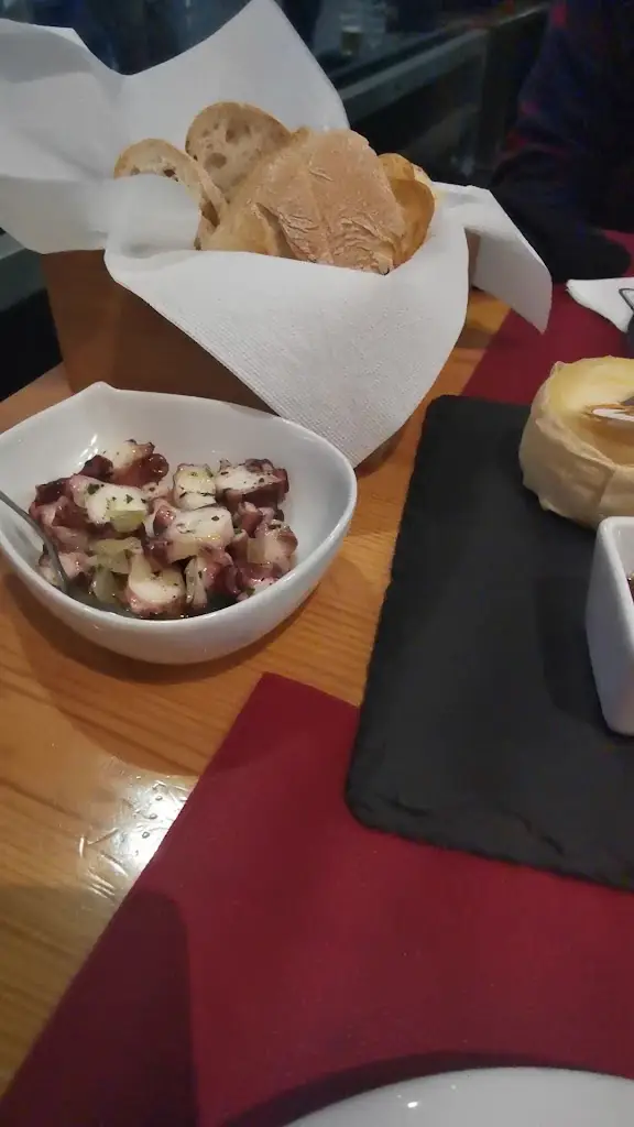 Tasca da Tinouca_Batalha_slider_image_2