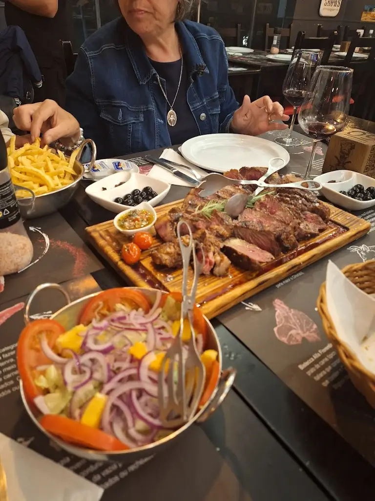 Chris Jacques-Carr_Restaurante T-Bone SteakHouse_Batalha_recensione