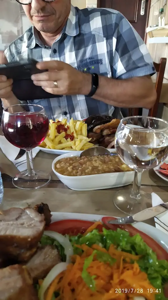 Menu_Restaurante Churrasqueria Vitoria_Batalha_imagen_7