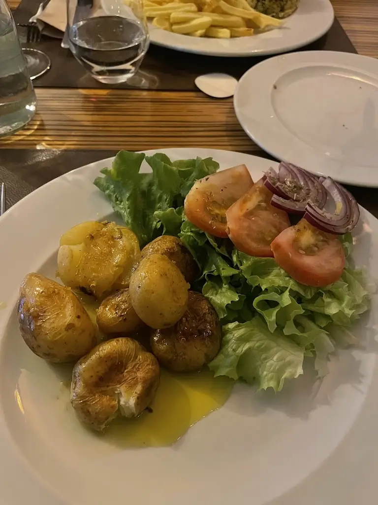 Monica_Restaurante O Cantinho Saloio_Ferrel_recensione