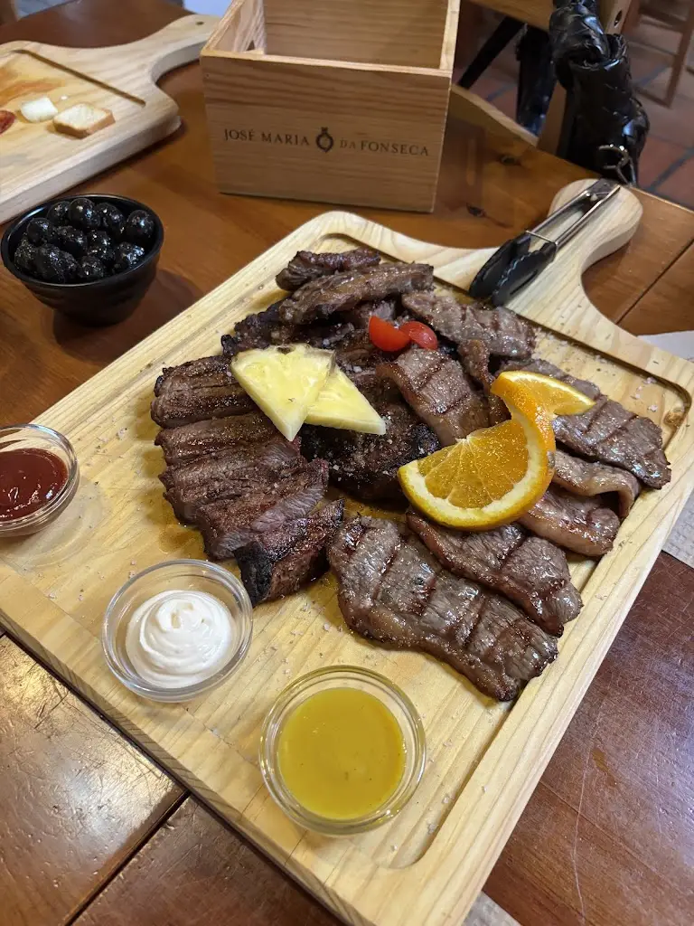 Leonor Duarte_Restaurante Taberna Dos Almocreves_Ferrel_recensione