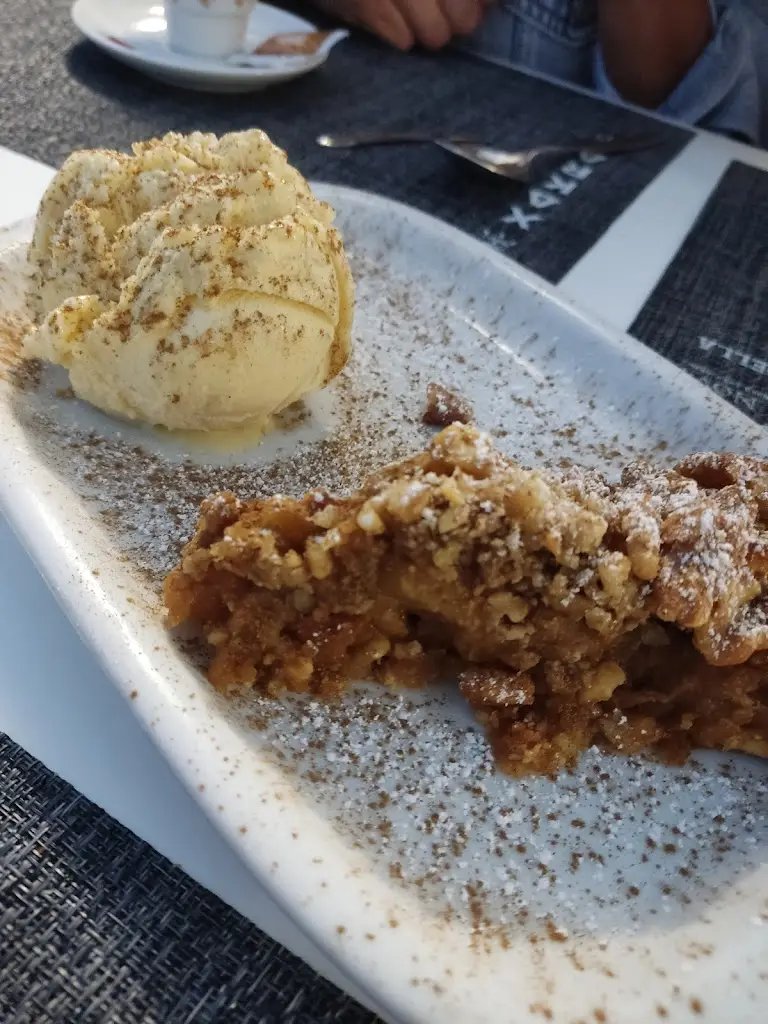 Menu_Xakra Beach Bar_Atouguia da Baleia_image_9