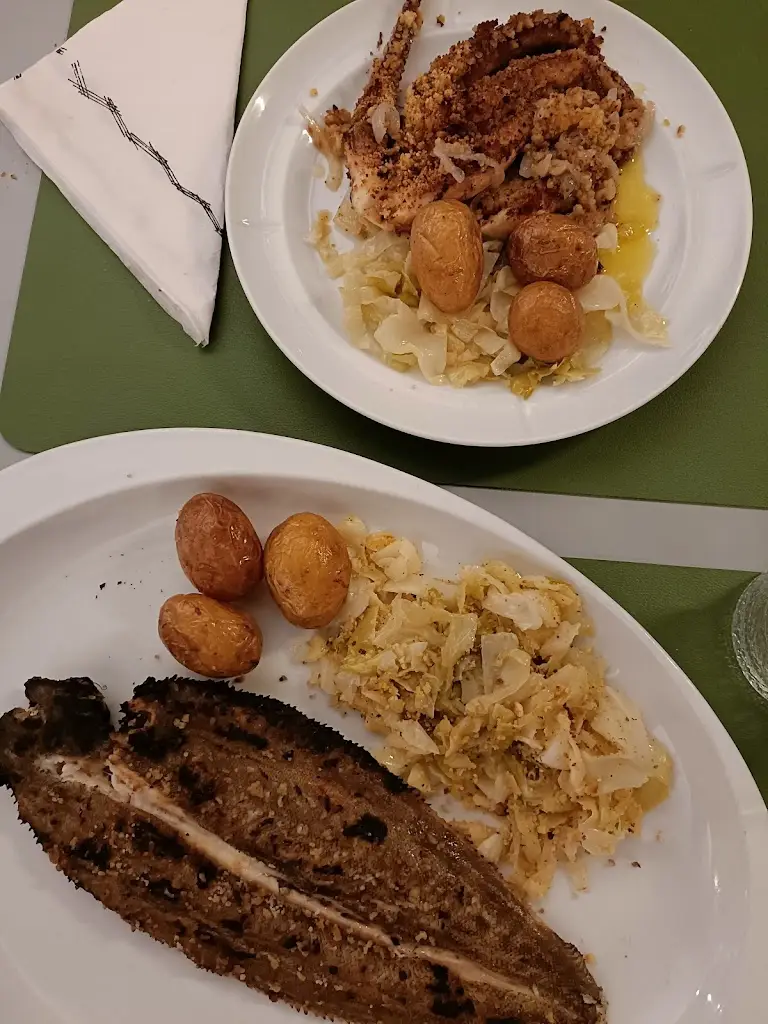 Luciana Fernandes_Xakra Beach Bar_Atouguia da Baleia_review