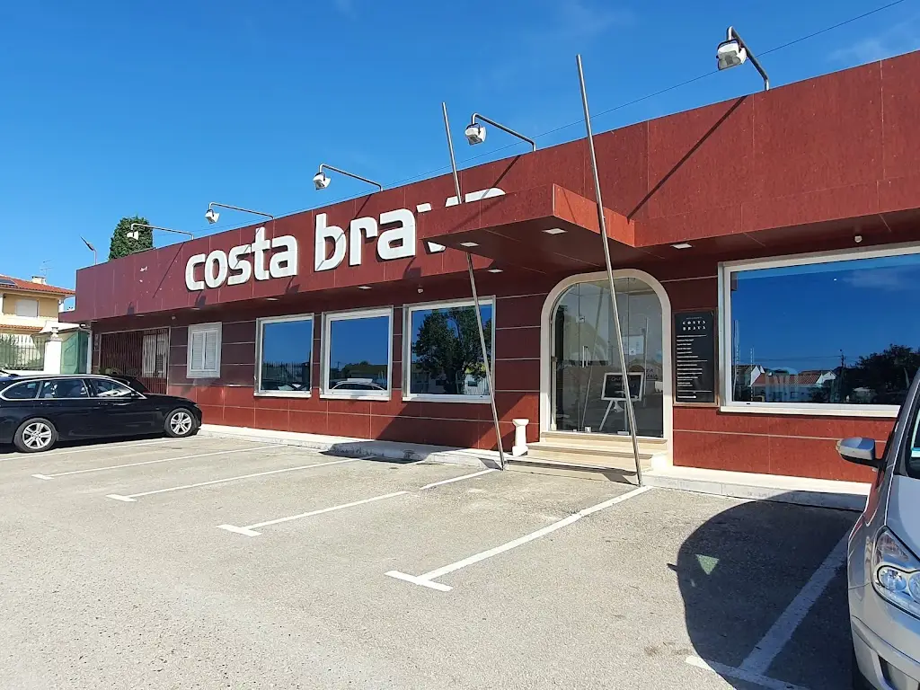 Costa Brava_Benedita_slider_image_1