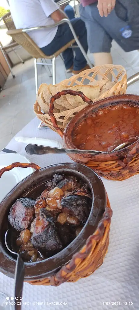 Pei Zhi Liou_Fonte das Sete Bicas_Fonte Bastardo_review