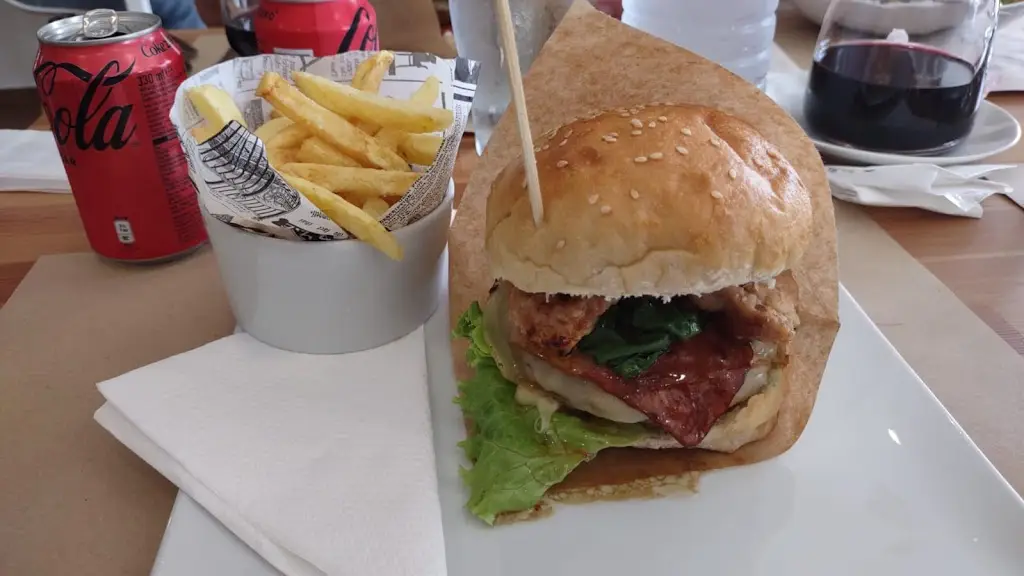rodrigo rufino jorge_Food Avenida_Benedita_review