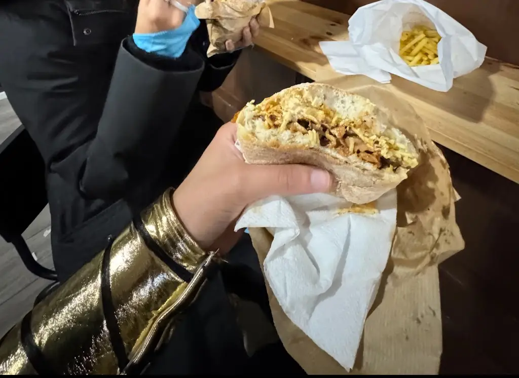 Amber_MC Latas_Benedita_review