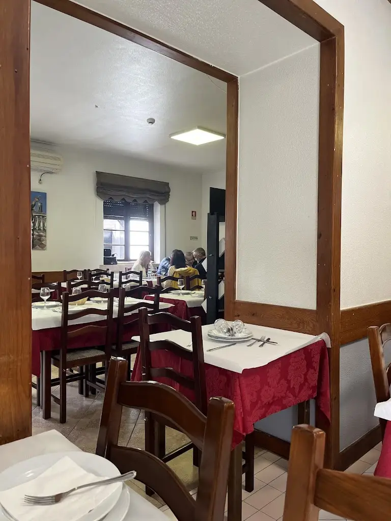 François Clemenceau_Adega típica de Ansião_Ansião_recensione