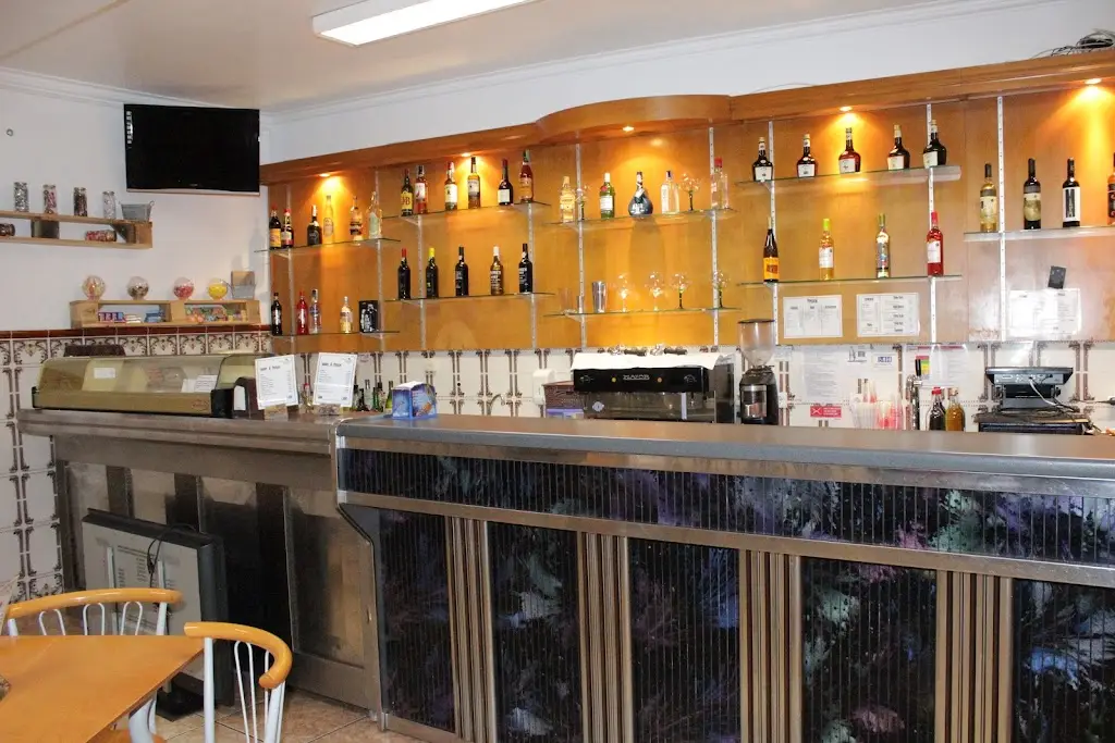 Bar Chicote & Retiro da Ti Ermelinda ristorante a Castanheira de Pêra