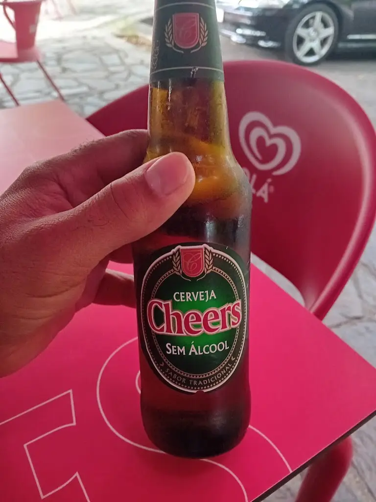 Helder Rodrigues_Café Pífaro_Castanheira de Pêra_recensione