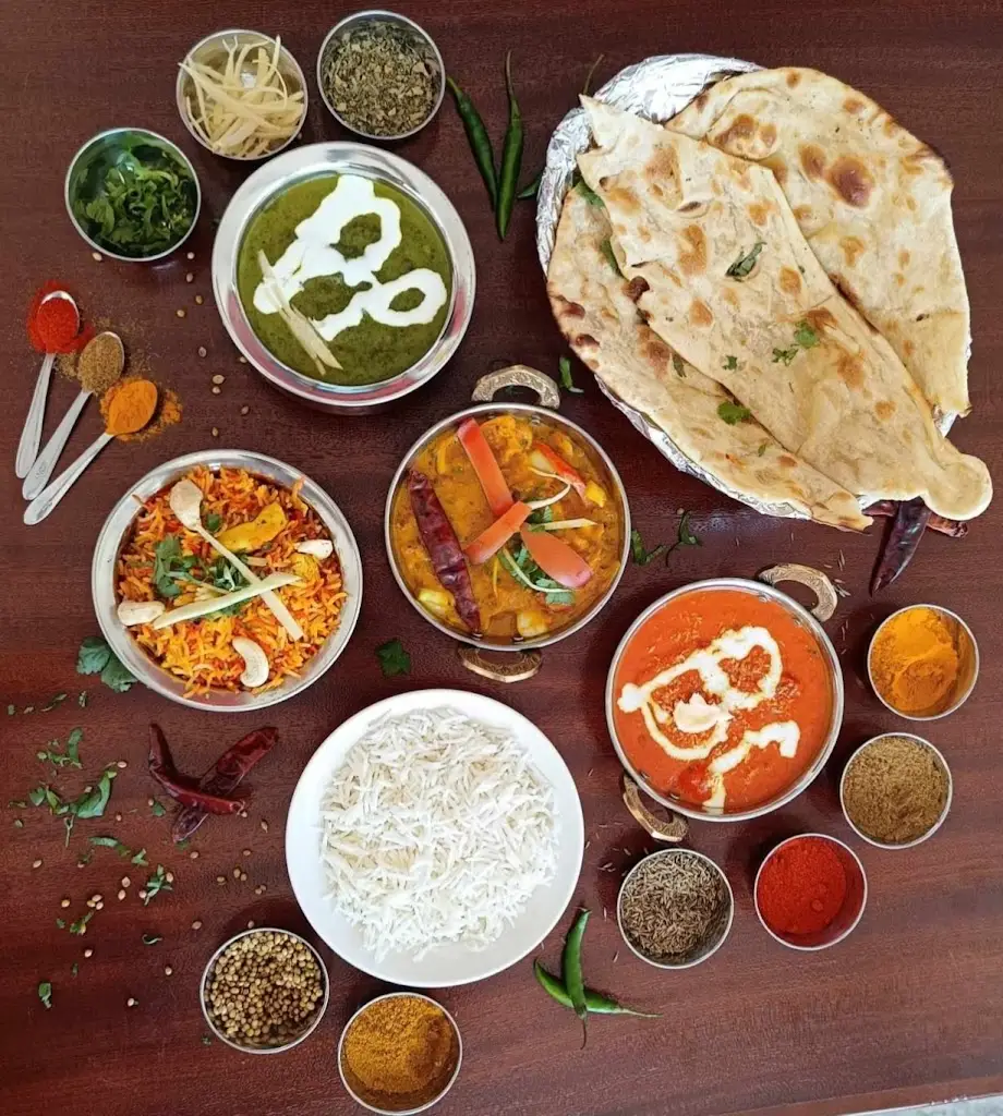 Peaceful Lumbini Restaurant & Bar_Aljubarrota_slider_image_3