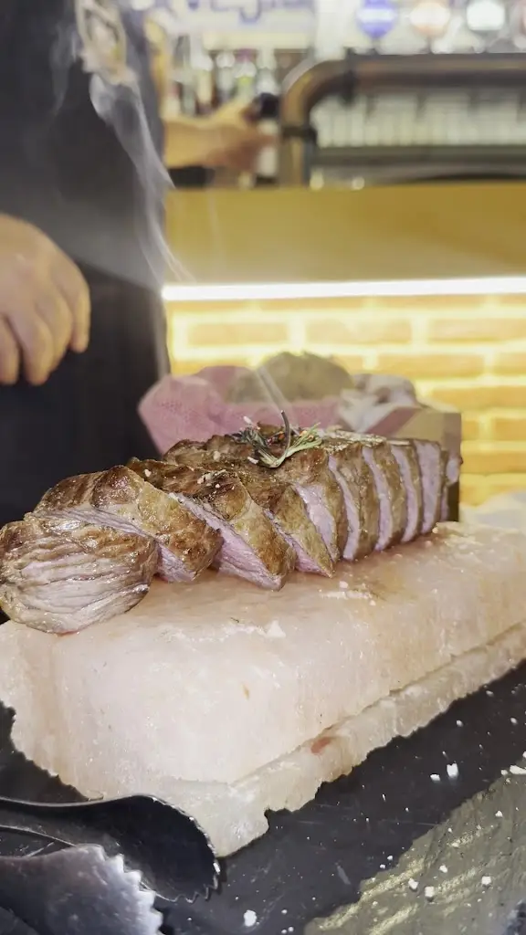 Kimberly V_João Gordo_Leiria_recensione