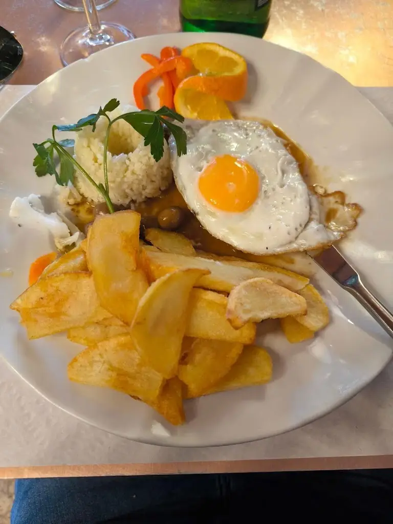 salam abdeen_Trindade_Alcobaça_recensione