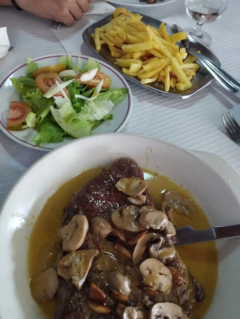 Restaurante Zé da Génia_Alcobaça_slider_image_2