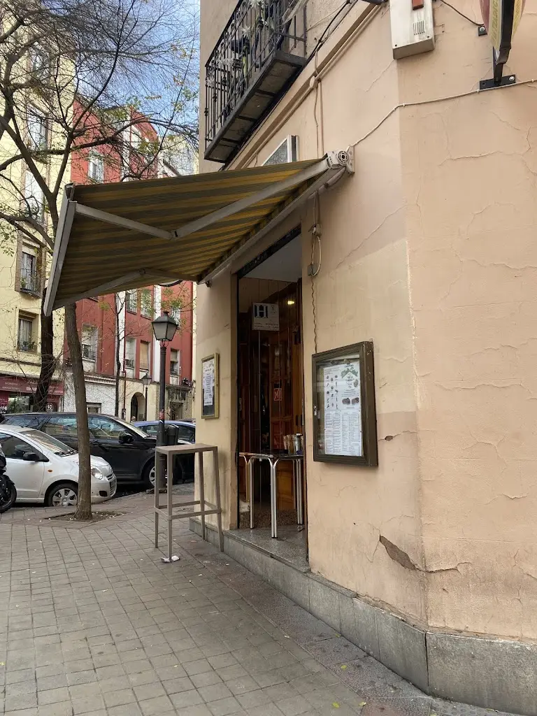 Remi Levinson_Marginal_Peniche_recensione