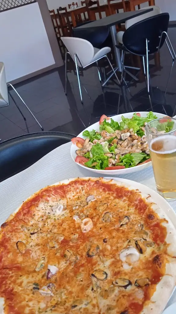 Menu_Pizzaria Bar Manjericão_Figueiró Dos Vinhos_imagen_8