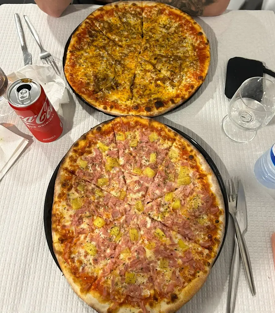 Menu_Pizzaria Bar Manjericão_Figueiró Dos Vinhos_imagen_9