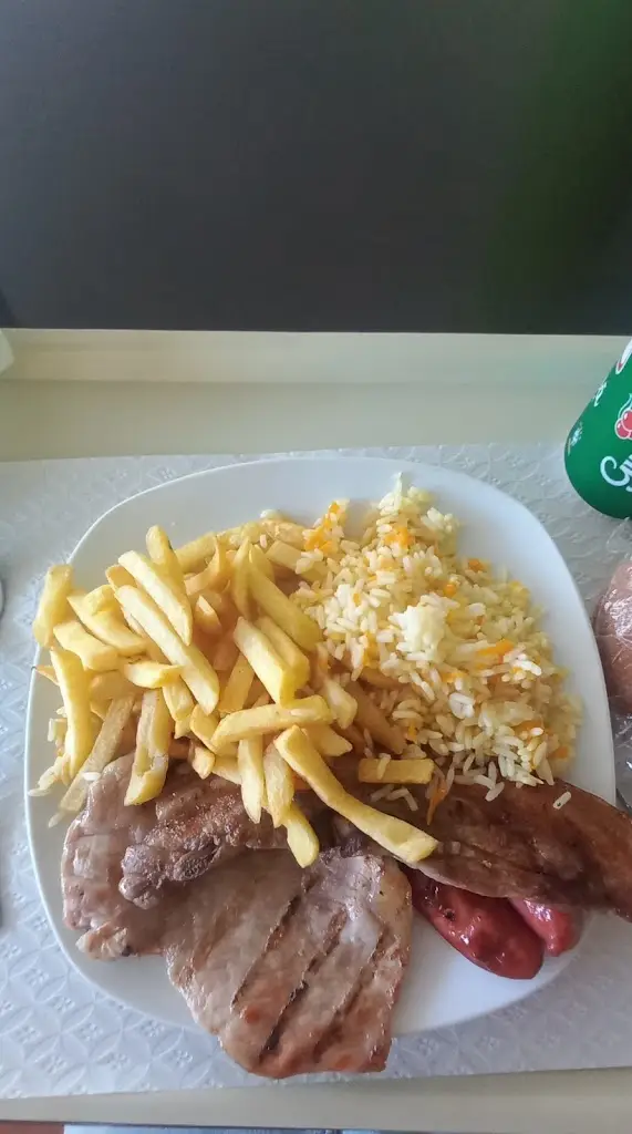 Menu_Churrasqueira e Pizzaria Vitória_Figueiró Dos Vinhos_immagine_4