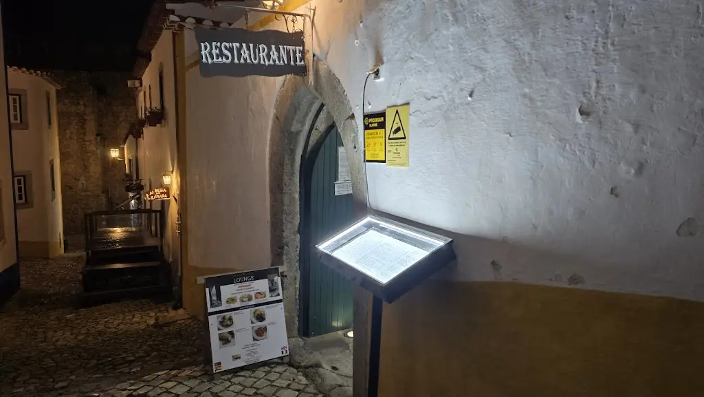 Brian Loesgen_Lounge_Óbidos_recensione