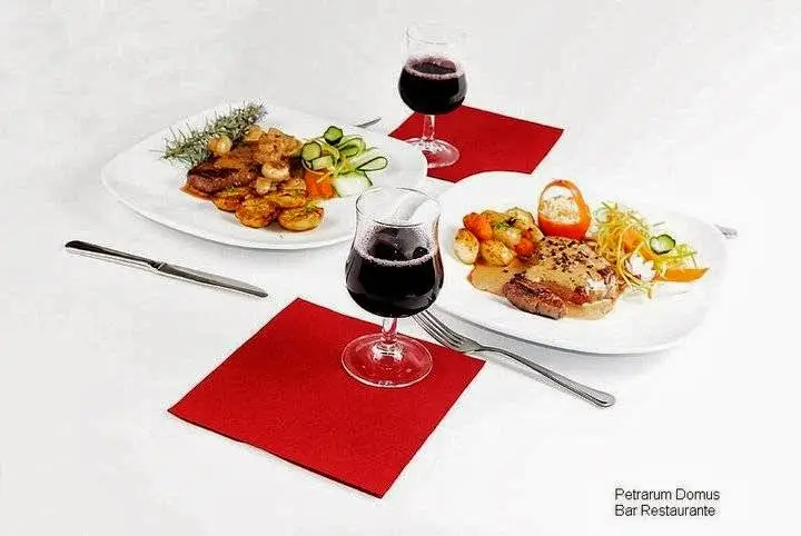 Petrarum Domus Restaurante_Óbidos_slider_image_3