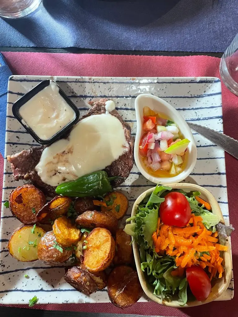 Michał Biel_Madok Restaurante Castelo de Óbidos_Óbidos_recensione